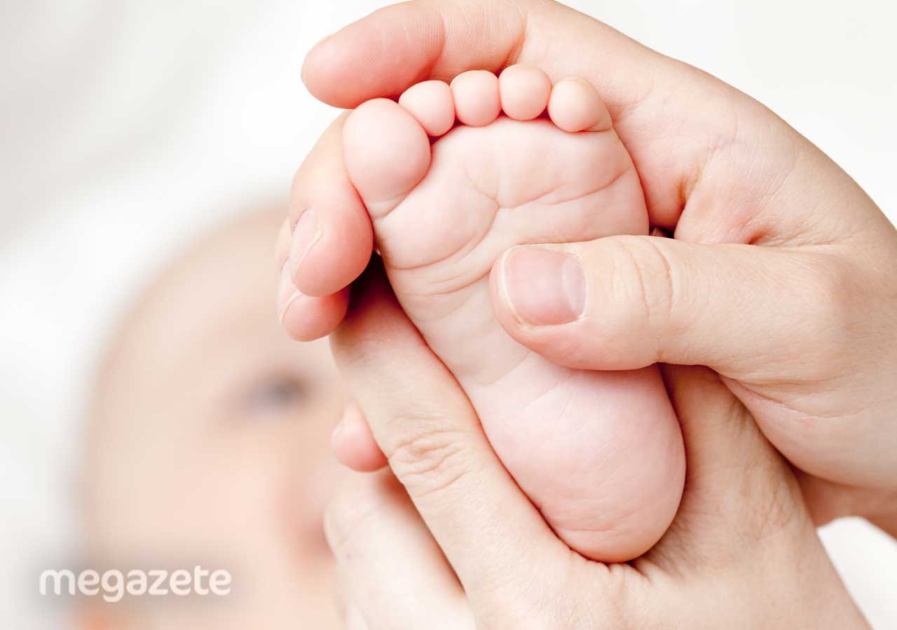 Bebek Masajı Nedir, Nasıl Yapılır, Yapılış Aşamaları Nelerdir? 2021