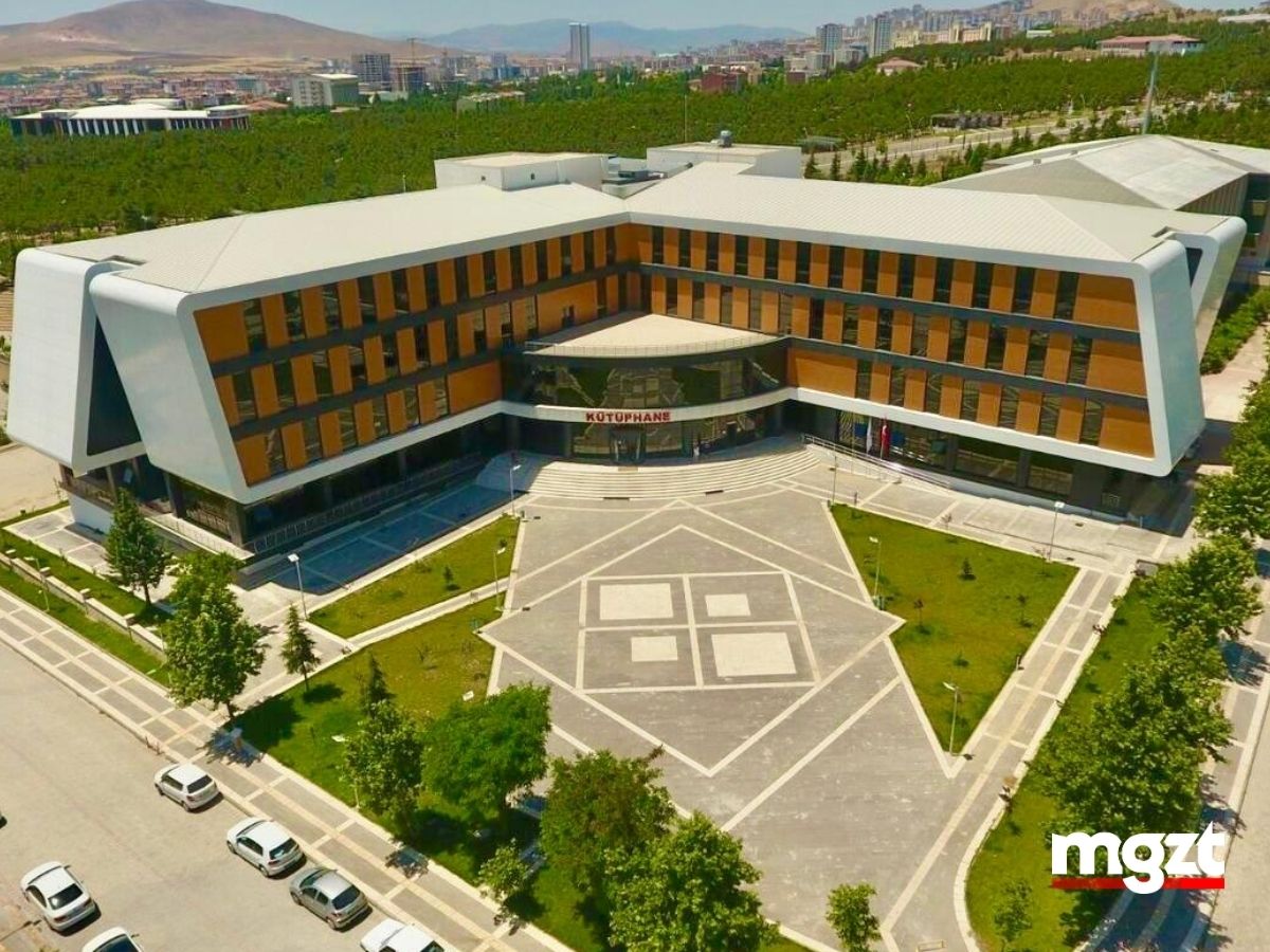 Fırat Üniversitesi